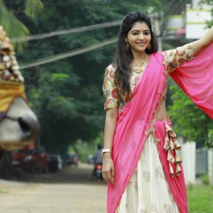 Athulya Ravi (aka) AthulyaRavi