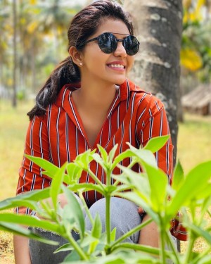 Athulya Ravi (aka) AthulyaRavi