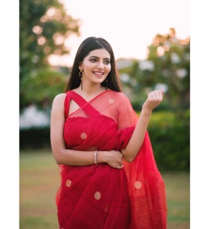 Athulya Ravi (aka) AthulyaRavi