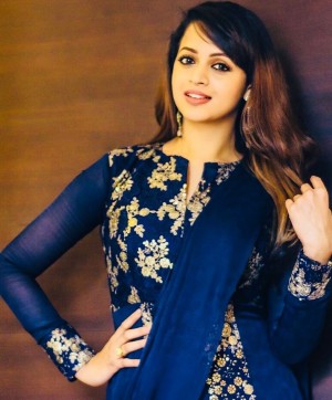 Bhavana (aka) Bavana