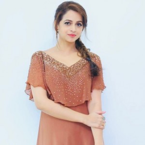 Bhavana (aka) Bavana