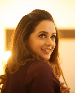 Bhavana (aka) Bavana