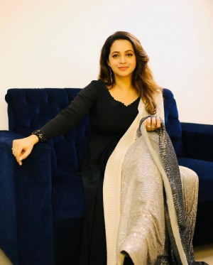 Bhavana (aka) Bavana