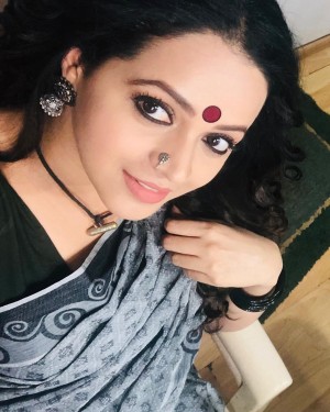 Bhavana (aka) Bavana