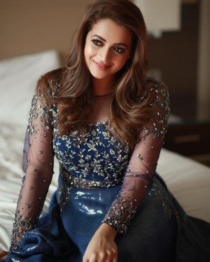 Bhavana (aka) Bavana