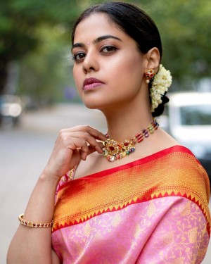 Bindhu Madhavi (aka) Bindhu Madhaavi