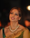 Bipasha Basu (aka) BipashaBasu