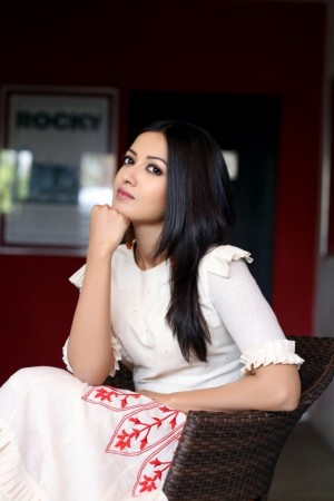 Catherine Tresa (aka) CatherineTresa