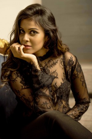 Chandini Tamilarasan (aka) ChandiniTamilarasan