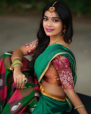 Dharsa Gupta (aka) Dharsha Guptha