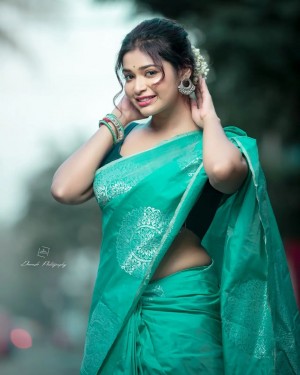 Dharsha Gupta (aka) Dharsha Guptaa