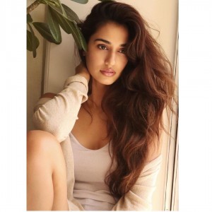 Disha Patani (aka) Disha