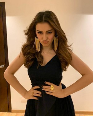 Hansika Motwani (aka) Actress Hansika