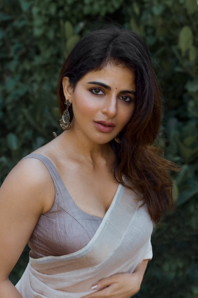 Aishwarya Nude - Ishwarya Menon (aka) Aishwarya Menon photos stills & images