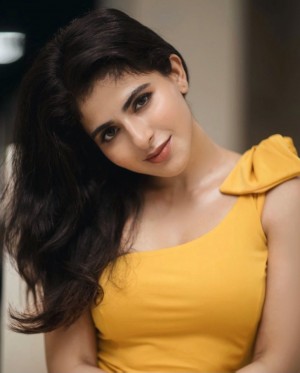 Ishwarya Menon (aka) Aishwarya Menon