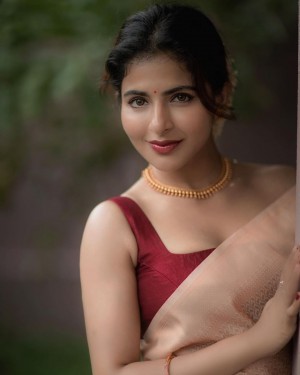 Ishwarya Menon (aka) Aishwarya Menon