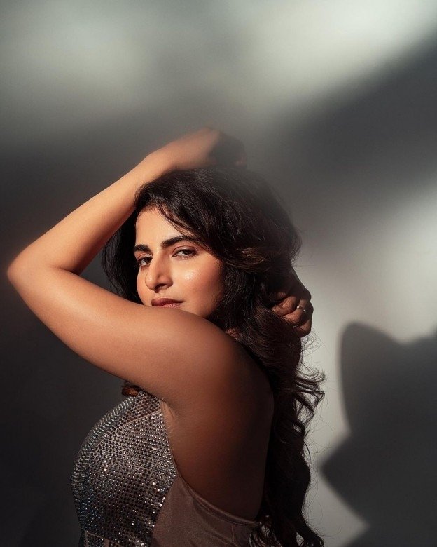 Iswarya Menon Real Sex Videos - Iswarya Menon (aka) Iswaryaa Menon photos stills & images