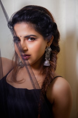 Iswarya Menon (aka) Iswaryaa Menon