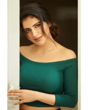 Iswarya Menon (aka) Iswaryaa Menon