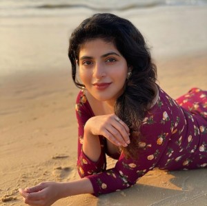 Iswarya Menon (aka) Iswaryaa Menon