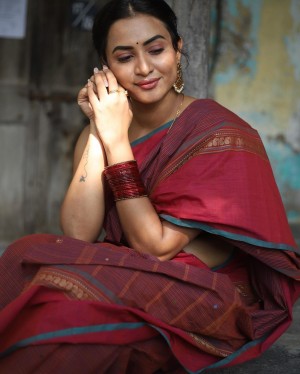 Janani Ashok Kumar (aka) Janani Ashokkumar