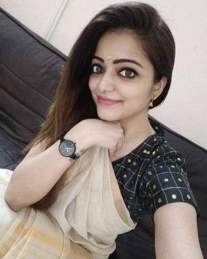 Janani Iyer (aka) Janani