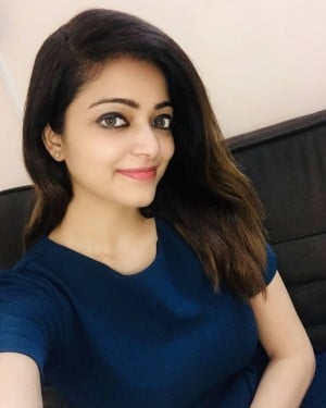 Janani Iyer (aka) Janani