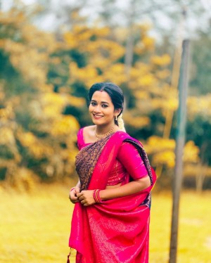 Kaavya Arivumani (aka) Kavya Arivumani