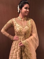 Keerthy Suresh (aka) Keerthi Suresh