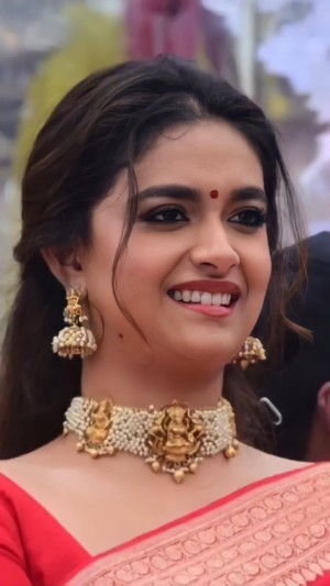 Keerthy Suresh (aka) Keerthi Suresh