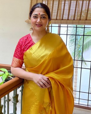 Khushboo (aka) Kushboo