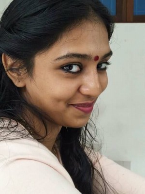 Lakshmi Menon (aka) Actress Lakshmi Menon