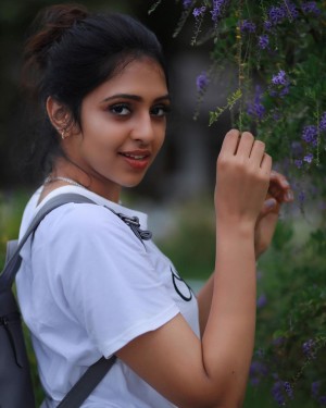 Lakshmi Menon (aka) Actress Lakshmi Menon