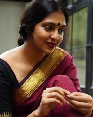 Lakshmi Menon (aka) Actress Lakshmi Menon