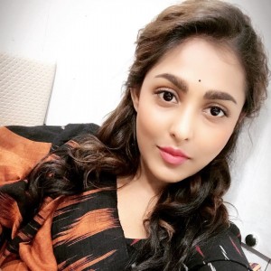 Madhu Shalini (aka) Mathu Shalini