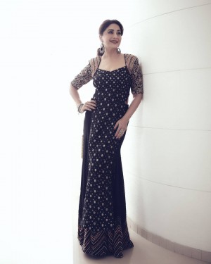 Madhuri Dixit (aka) MadhuriDixit