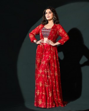 Madhuri Dixit (aka) MadhuriDixit