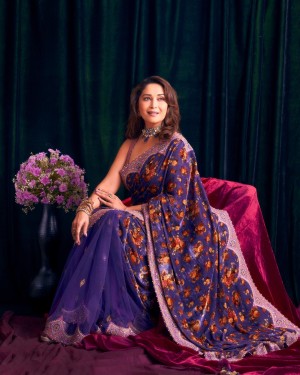 Madhuri Dixit (aka) MadhuriDixit