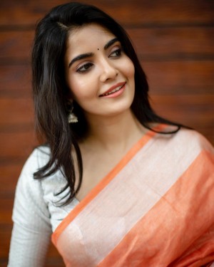 Madhuri (aka) Maadhuri