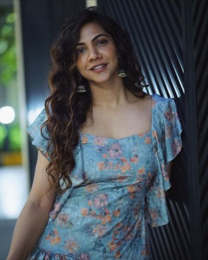 Madonna Sebastian (aka) MadonnaSebastian