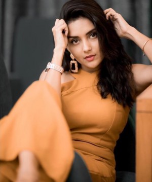 Mahima Nambiar (aka) MahimaNambiar