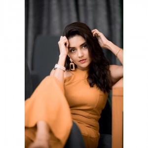 Mahima Nambiar (aka) MahimaNambiar