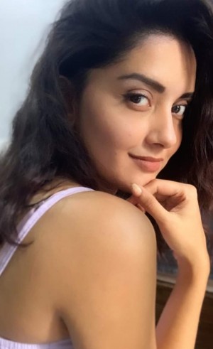 Mahima Nambiar (aka) MahimaNambiar