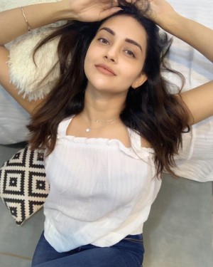 Mahima Nambiar (aka) MahimaNambiar