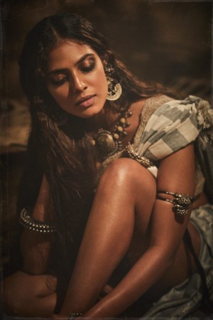 Malavika Mohanan (aka) MalavikaMohanan