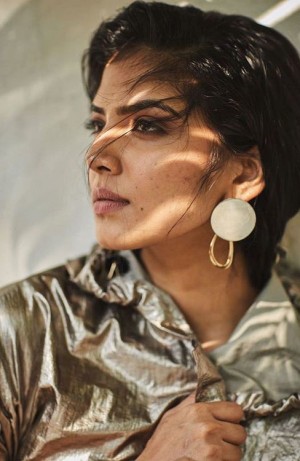 Malavika Mohanan (aka) MalavikaMohanan