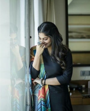 Manjima Mohan (aka) Manjimamohan