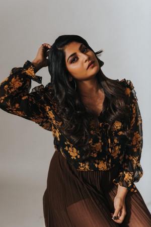 Manjima Mohan (aka) Manjimamohan