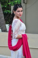 Mannara Chopra (aka) MannaraChopra