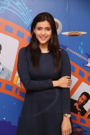 Mannara Chopra (aka) MannaraChopra